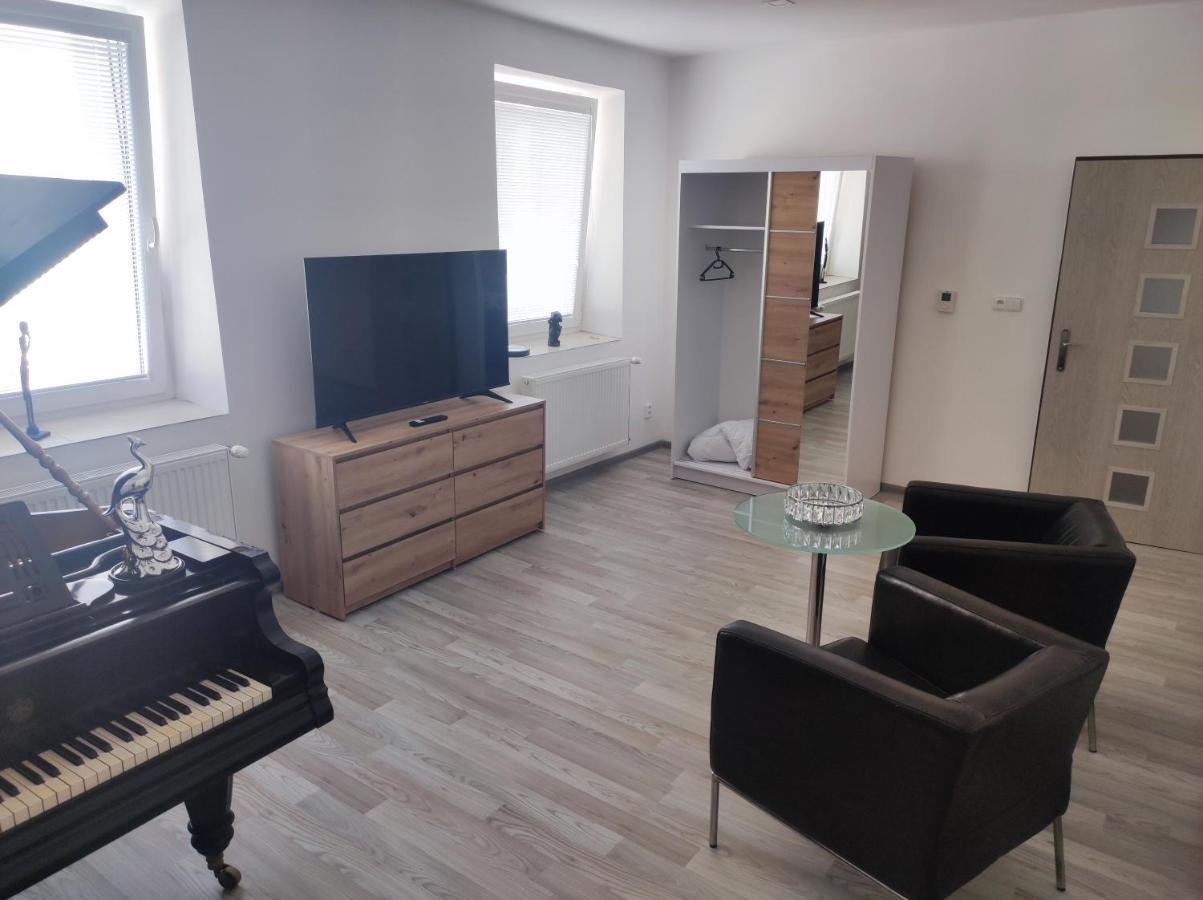 Apartmány HAVLÍČKOVA Česká Lípa Exterior foto
